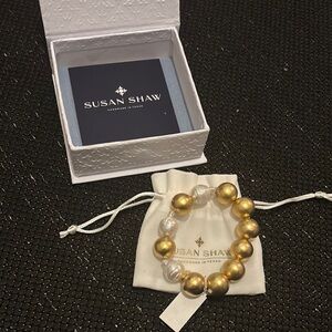 Susan Shaw Gold and PearlBeaded Bracelet